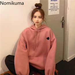 Nomikuma Autumn Winter New Plus Velet Hooded Sweatshirt Causal Korean Love Heart Printed Hoody Long Sleeve Pullover Jumper 6C793 210427