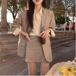 Office Ladies Notched Collar Plaid Women Blazer Single Breasted Autumn Jacket Casual Pockets Female Suits Coat suit skirt 220302