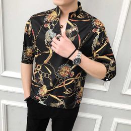 Golden Print Men Shirt Casual Loose Half Sleeve Dress Shirts Retro Luxury Male Streetwear Social Shirt Camisa Masculina 210527