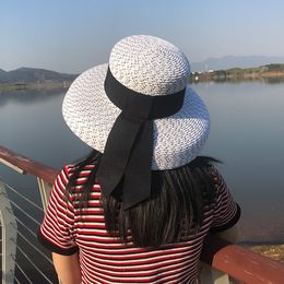 Vintage Hepburn Style Straw Hat Women Beach Sun Protection Cap Fashion Outdoor Vacation Travel Caps Casual Campaniform Wide Brim Hats
