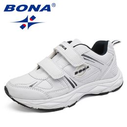 BONA Style Children Casual Shoes Hook & Loop Boys Sneakers Outdoor Jogging Shoes Light Soft 211022