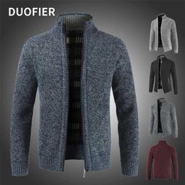 Men's Sweaters Slim Fit Stand Collar Zipper Jacket Autumn Winter Warm Knitted Cardigan Coats Male Clothing Casual Knitwear 211217