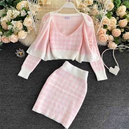 Korean Sweet Knit Plaid Cardigans + Camisole Skirts 3pcs Sets Girls Short Sweater Coat Vest Mini Skirt Suits Women Outfits 210514