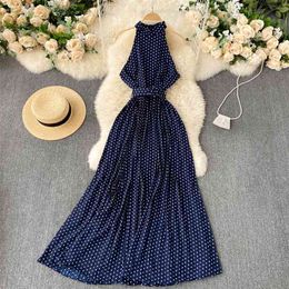 Women's Summer Fashion Sexy Halter Fold Dot Print Sleeveless Dress Vintage Clothes Vestidos De Mujer S039 210527