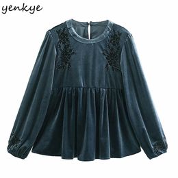 Vintage Blue Embroidery Velvet Blouse Women O Neck Long Sleeve Streetwear Tops Spring Blusas 210514