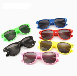 Mode Kinder Sonnenbrille Kinder Sunblock Kind Schwarz Sonnenbrille Anti-uv400 Baby sonnenschutz Brillen Mädchen Junge Vollformat Sonnenbrille