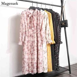 Autumn Pleated Women Dress Elegant Vintage Chiffon Plaid Long Sleeve Floral s es Vestidos 8538 210512