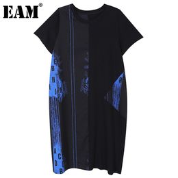 [EAM] Women Black Contrast Colour Big Size Midi Dress Round Neck Short Sleeve Loose Fit Fashion Spring Summer 1DD6481 21512
