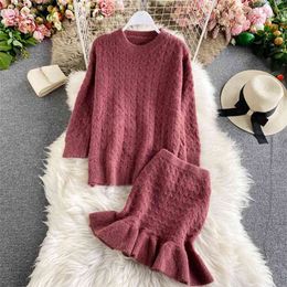 Loose Sweater Women Autumn and Winter High Waist Bag Hip Fishtail Skirt Two-piece Temperament Age Reduction Suit HK082 210506