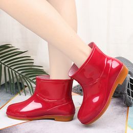 Rain shoes women low cylinder non - slip fashion kitchen women rain boots fashion water shoes wear-resisting