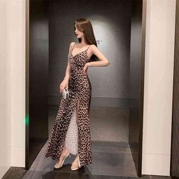 Summer Women's Dress Korean Style Sexy Cross V-neck Leopard Print Tight Slim Strap Female es GX191 210507