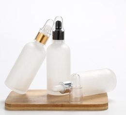 2021 new 5/10/15/20/30ml Frost Glass Dropper Bottle Silver Gold Black Lid Cosmetic Packaging Container Essential Oil Bottles