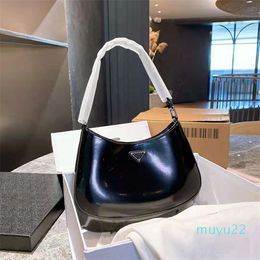 Patent leather bags, luxury designer ladies handbags, two styles are available, net red bag, handbag, fashionable high-end, versatile 5525,