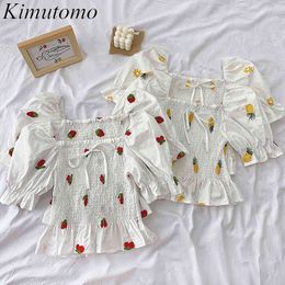 Kimutomo Summer Fresh Style Blouse Girls Sweet Floral Embroidery Square Collar Short Flare Sleeve Bow Lace-up Shirt Casual 210521