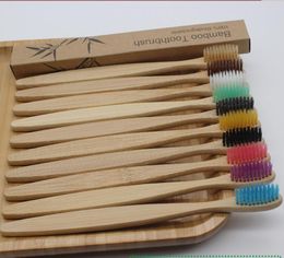 Conjunto de escovas de dentes de bambu naturais coloridas contratadas com 10 peças, cerdas macias, carvão, branqueamento de dentes, escovas de dentes de bambu macias, cuidados bucais