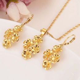 golden flowers assembled beautiful Fine 18k Gold Pendant Chain Earrings Flower set Jewellery Bride Wedding Bijoux giftd