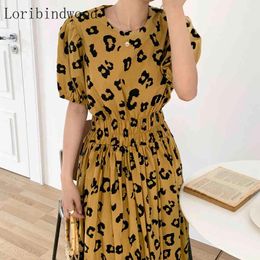 summer French leopard print round neck pleated waist slim puff sleeve dress es for women party woman 210429