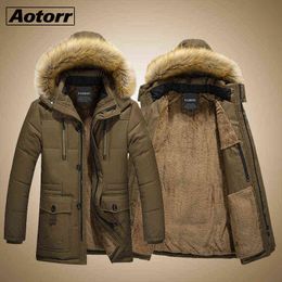 2021 Men Thicken Jacket Parkas Warm Winter Windproof Jackets Coat Casual Mens Down Parka Hooded Outwear Cotton-padded Jacket Y1109