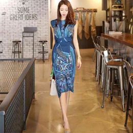 Summer Korean Sleeveless Tie Bow Office OL Dress Fashion Women O Neck Blue Printing Bodycon Slim Sheath Work 210514