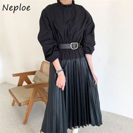 Stand Collar Pleated Women Dress Loose Fake Two Piece Patchwork Vestidos Chic French Style Design Dresses With Belt 210422