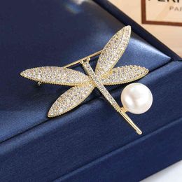 2021 high-end Korean version micro-inlaid zircon dragonfly shell bead animal brooch Jewellery accessories