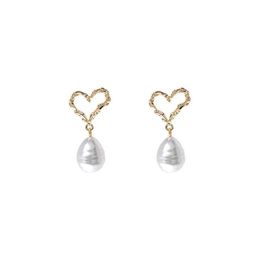 Fashion Pearl Earrings for Women Pearl Pendant Women Love Heart Drop Earrings Female Heart Shape Dangle Earrings