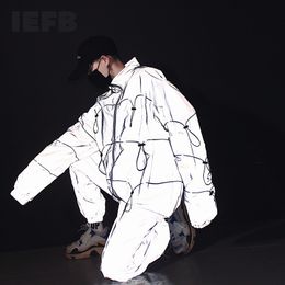 IEFB /men's wear 2 Pieces Sets Fashion ReflectiveZipper Jackets + Elastic Waist Loose Fit Reflect Pants Hip Hop Streetwear 210524