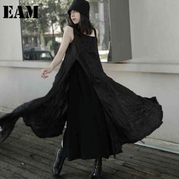 [EAM] Women Black Irregular Wrinkled Long Spaghetti Strap Dress Sleeveless Loose Fit Fashion Spring Summer 1DD7031 21512