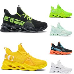Greatest Mens womens running shoes triple black white green shoe outdoor men women designer sneakers sport trainers size 39-46 sneaker