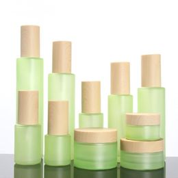 20 30 60 80 100 120ML Frosted Green Glass Bottle Perfume Atomizer Refillable Empty Spray Bottle Wood Grain Lids Frost Cream Jar