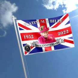 segnaletica riflettente Sconti 2022 Elizabeth II Platinums Jubilee Flag 3x5ft Union Jack Bandiera con Sua Maestà la decorazione della regina Souvenir per Queen's