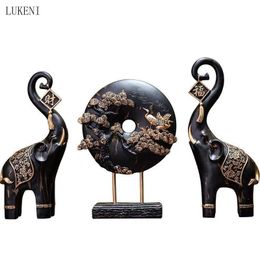 Creative Housewarming Home Gift Elephant Modern Living Room Wine Cabinet Office Decoration 210414