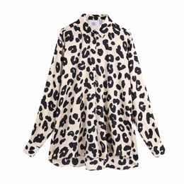 Women Leopard Print Turndown Collar Satin Shirt Female Long Sleeve Blouse Casual Lady Loose Tops Blusas S8160 210430