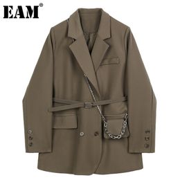 [EAM] Women Brown Pocket Big Size Blazer Lapel Long Sleeve Loose Fit Jacket Fashion Spring Autumn 1DB850 211019