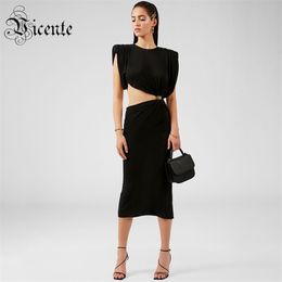 VC All Chic Waist Hollow Out Draped Sleeves Strong Shoulder Silhouette Design Celebrity Party Midi Dress 210331