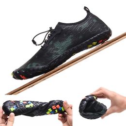 Aqua Shoes Men Beach Quick-drying Upstream Barefoot Breathable Hiking Sport Swimming River Sea Water Sneakers Y0714