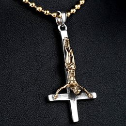 Pendant Necklaces Invert INRI Crucifix Jesus Cross Necklace For Men Women Gold Color Titanium Steel Christian Prayer Jewelry Male Female