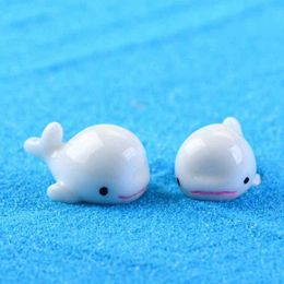 Garden Decorations Mini Cute White Blue Dolphin Cake Doll Accessories Whale Bonsai Handicraft RH3620