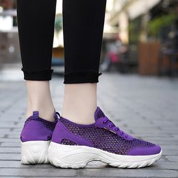 2021 Designer Running Shoes For Women White Grey Purple Pink Black Fashion mens Trainers High Quality Outdoor Sports Sneakers size 35-42 fg