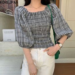 Korejpaa Women Shirt Summer Korean Chic Retro One-Line Collar Off-Shoulder Pleated Five-Point Lantern Sleeve Plaid Blouses 210526