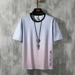 Short Sleeved T-shirts Casual Men Summer Fashion Trend Loose-fitting Hip Hop Streetwear Gradient Ramp Tops Male Tshirts 210629