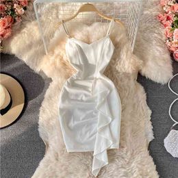 Summer Sexy Spaghetti Strap V-neck Mini Party Dress Women Elegant Backless Ruffles Club Short Mujer 210603