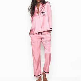Two Piece Set Winter Pyjamas for Women Long Sleeve V Letter Sleepwear Loungewear Satin Silk Pjamas Pyjamas Christmas Gift 211112