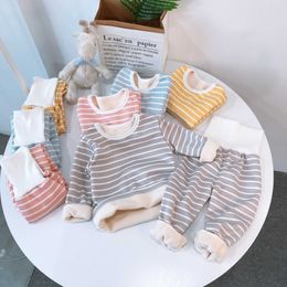 2021 Boys and Girls Baby Striped Suit High Waist Autumn and Winter New Girls Plus Velvet Pyjamas Suit Boys Home Service Suit G1023