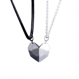 Heart Shape Magnetic Sucking Necklace Black + White Stone Lovers Couple Pendant With 60cm Chain
