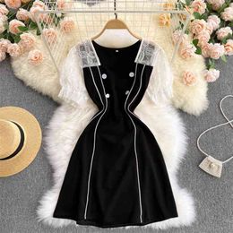 Women Fashion Sweet Square Neck Lace Short Sleeve Slim Black Dress Party Clothing Vintage Korean Vestidos S664 210527