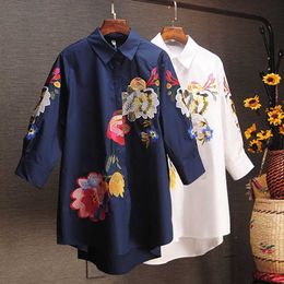 Spring and Summer Elegant Women Shirts Embroidery Loose Casual Seven-Sleeve Large Size Clothes 210615