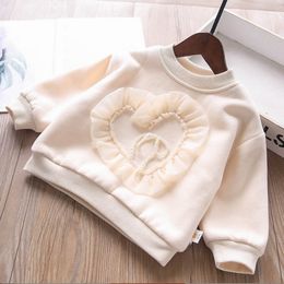 Children love heart pearl Sweatshirts fashion sweet kids lace Long Sleeve Plus Thick Velvet tops cute baby girls casual clothing S1715