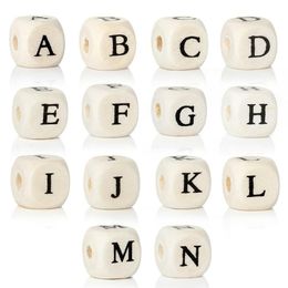 2021 Mix Letter Wood Beads DIY 100pcs/lot Alphabet Square Cube Letter Wood Beads Fit DIY Pacifier Clip Natural Wooden Beads Retails