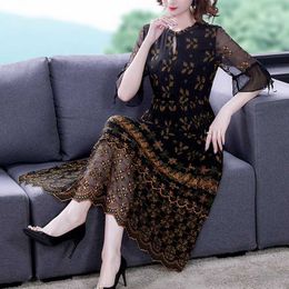 summer fashion elegant temperament women High-end Embroidered O neck half sleeve Silk casual dress 210531